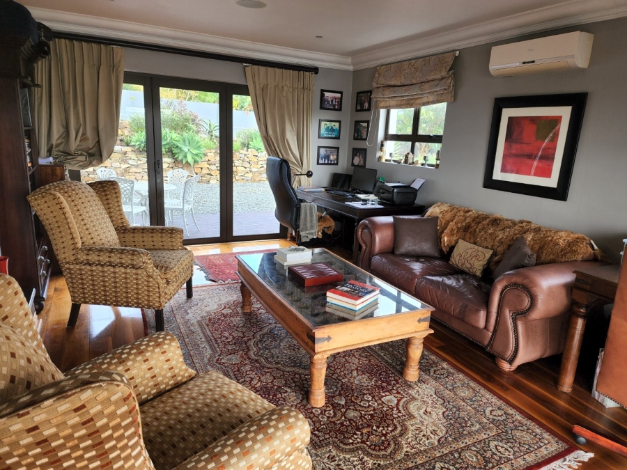 4 Bedroom Property for Sale in Glengariff Eastern Cape